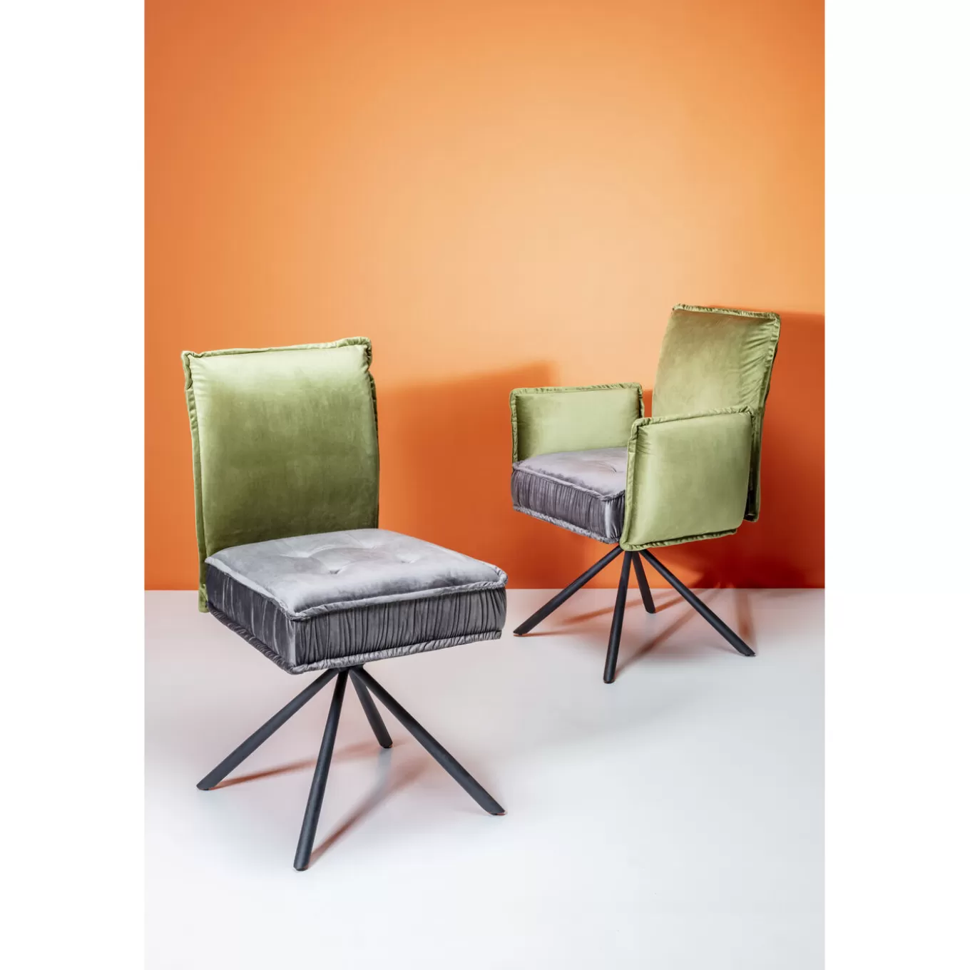 Swivel Chair With Armrest Chelsea Green^KARE Design Fashion